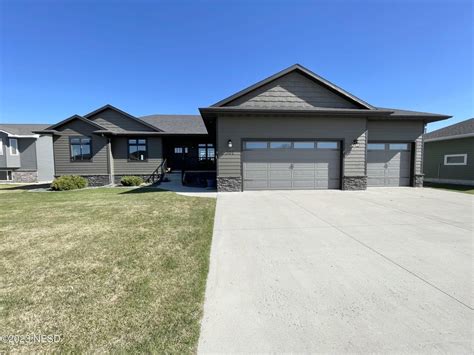 Realtor watertown sd - View detailed information about property Kaylee Ct NW, Watertown, SD 57201 including listing details, property photos, school and neighborhood data, and much more. Realtor.com® Real Estate App ... 